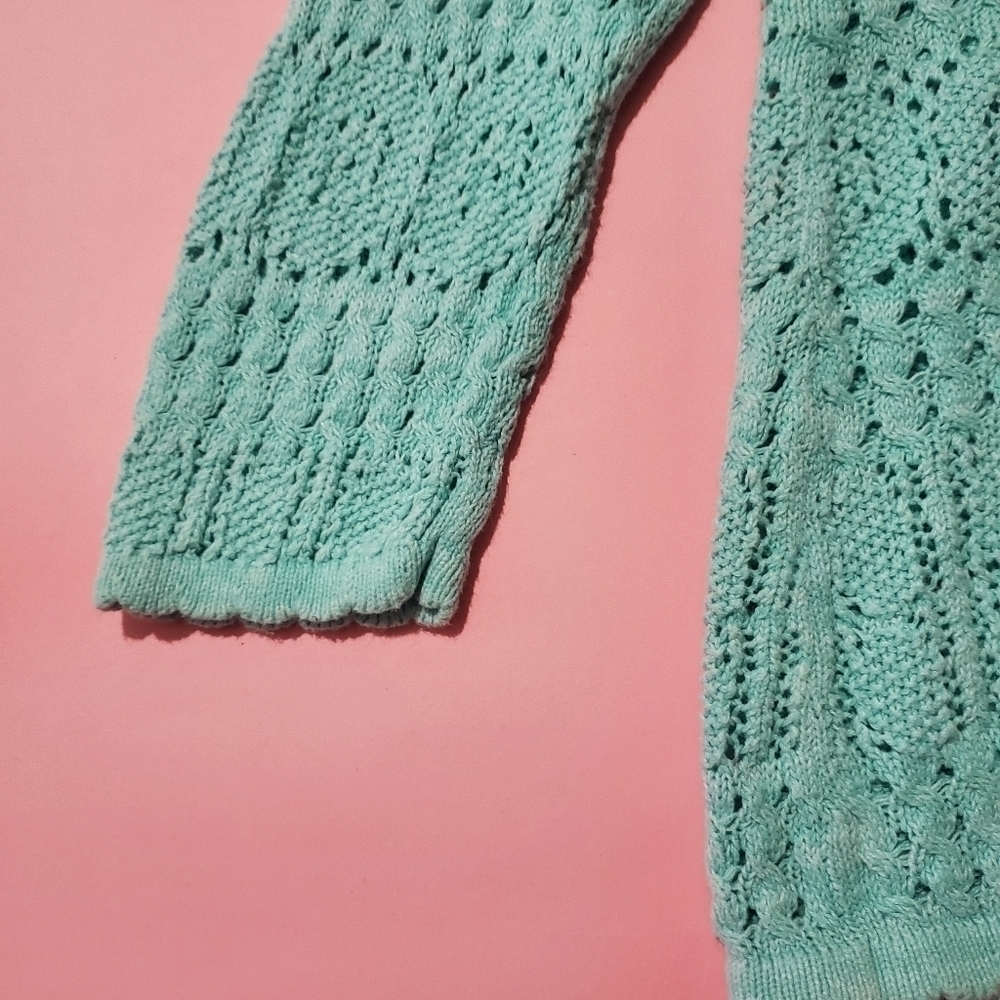 Vintage 1980s 80s Robin Egg Blue Knit Sweater Scalloped Hems - Picture 8 of 8